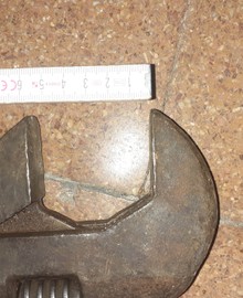 zeer lange moersleutel 18 inch / 45 cm bekbreedte  max 5 cm