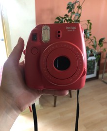 polaroid camera