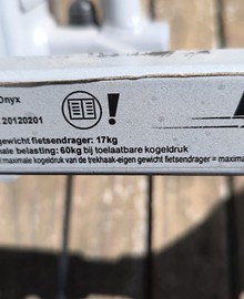 Kantelbare fietsendrager voor 2 elektrische fietsen.