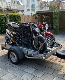 Motortrailer / aanhanger voor twee motoren