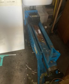 Houtkloofmachine