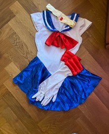 Halloween kostuum/costume sailormoon