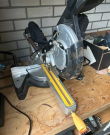 Afkortzaag
