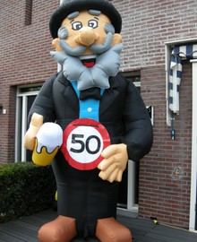 Verhuur van Opblaasfiguren. 