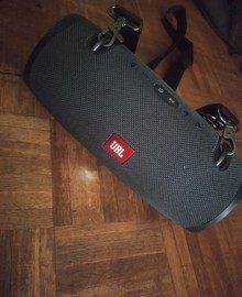 Jbl Xtreme2 speaker
