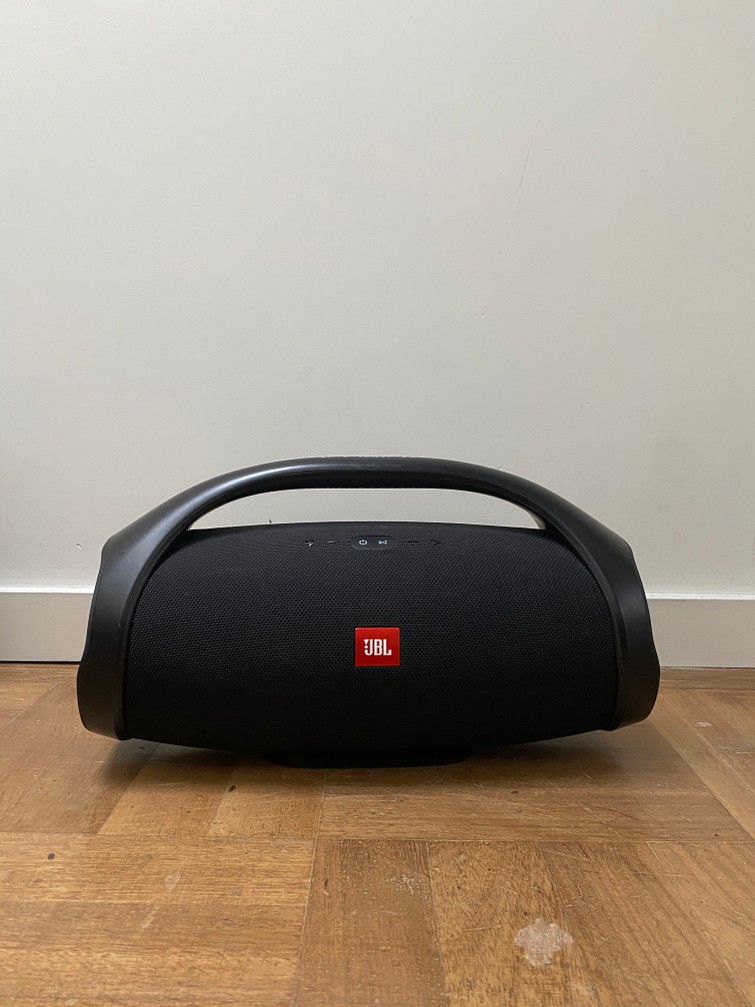 Jbl boombox speaker partybox