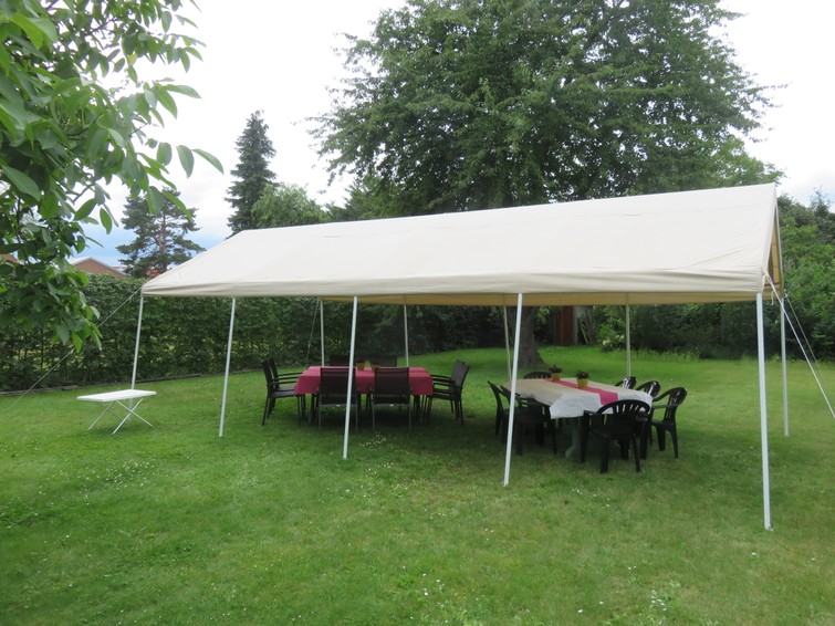 partytent met of zonder zijwanden