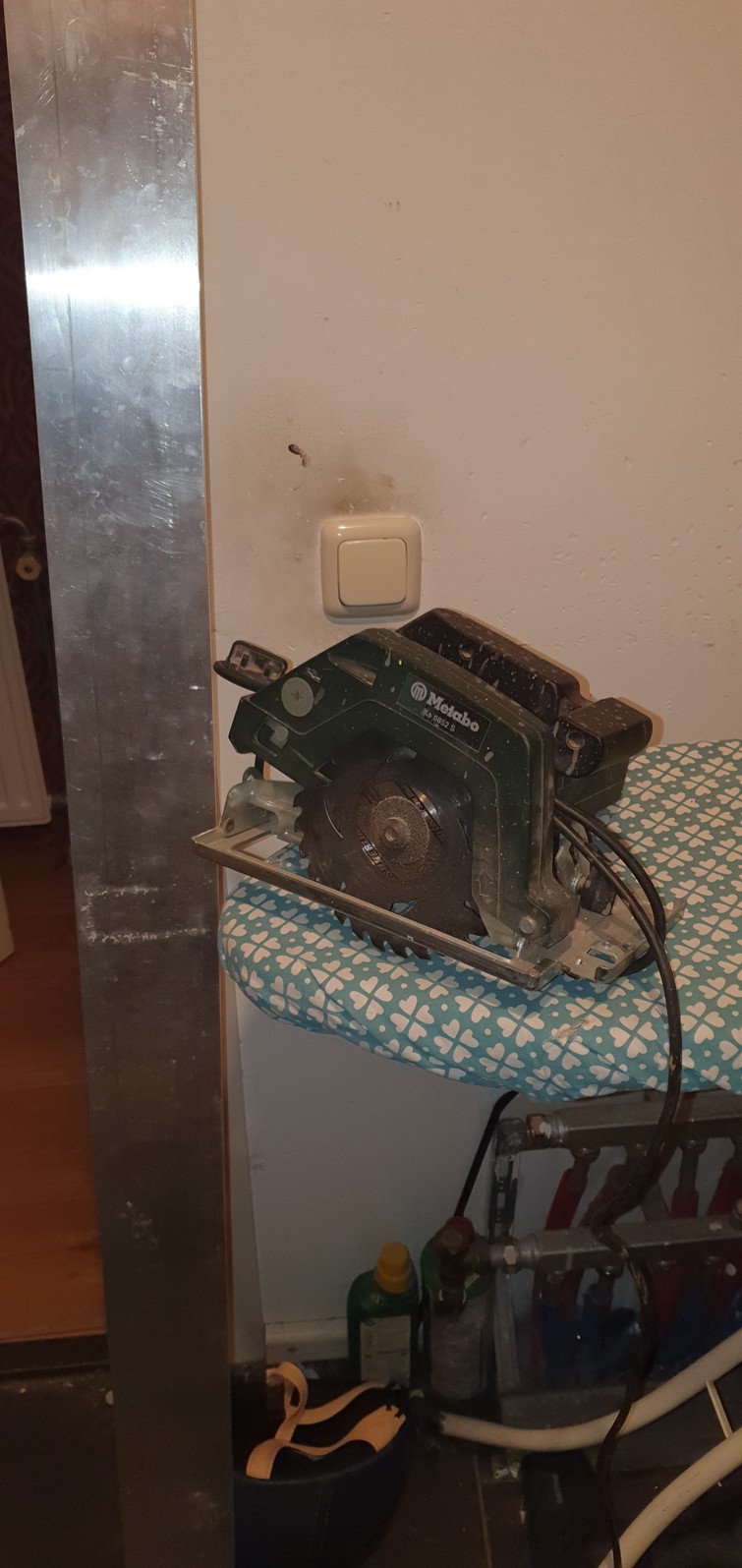 Cirkelzaag met 2 meter lange geleider