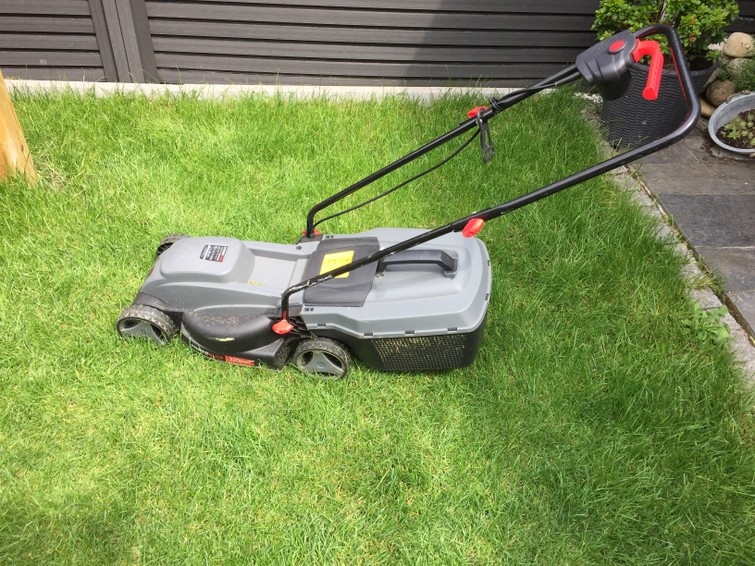 Elektrische grasmaaier