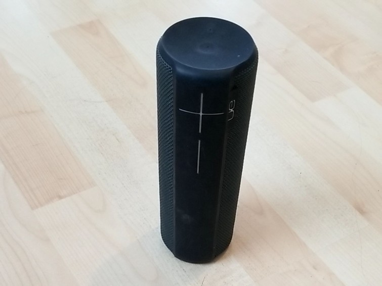 UE BOOM 2 (wireless speaker)