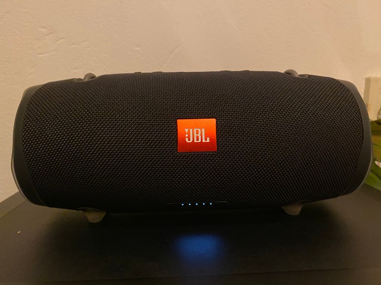 JBL extreme 2