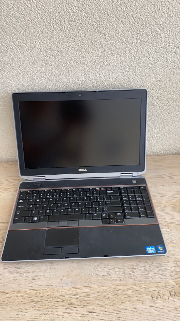 Laptop