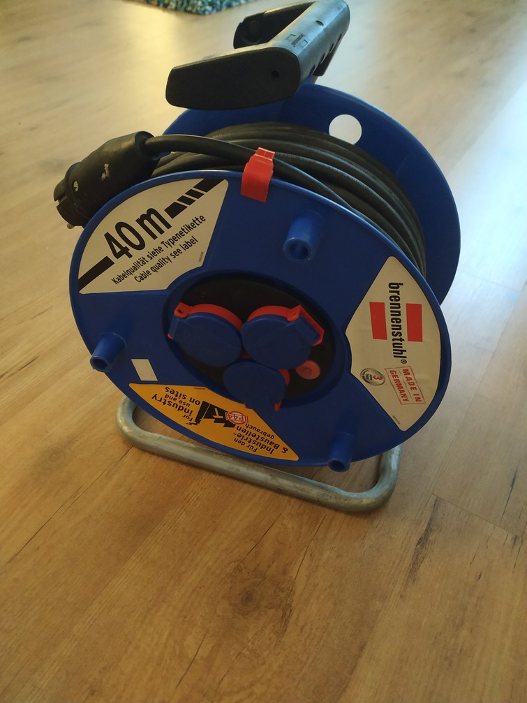 40 meter verlengsnoer haspel stekkerblok IP44 3x 2,5mm