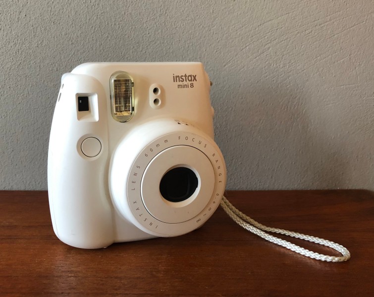 Polaroid Instax Mini 8 camera