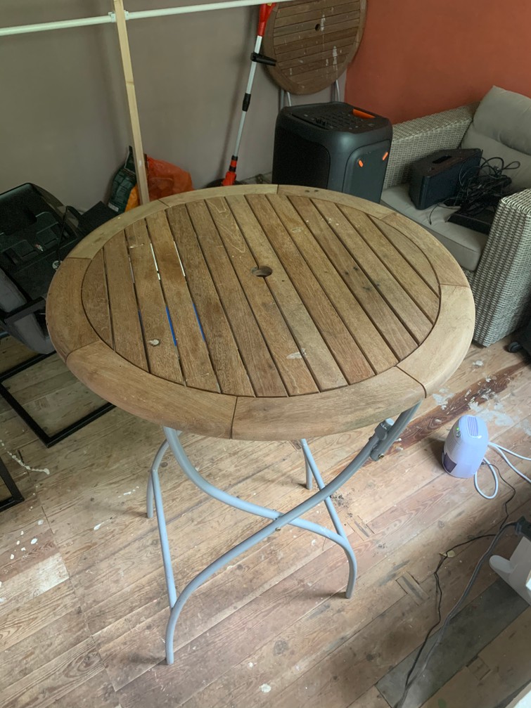 Opklapbare sta tafel te huur