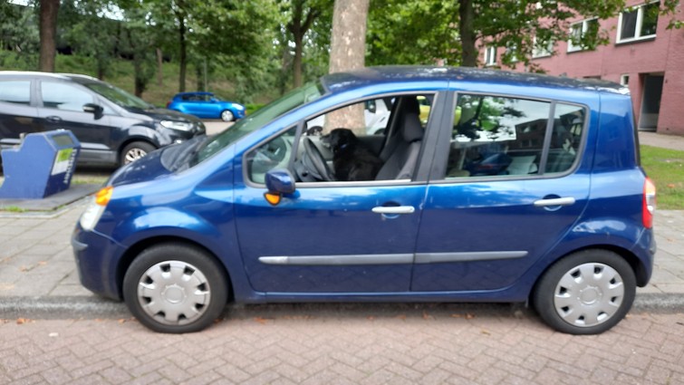 Auto