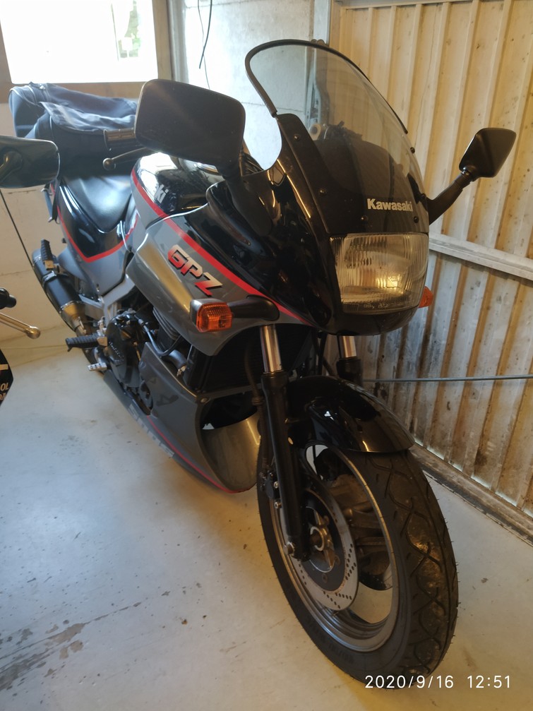 Kawasaki gpz 500 sport toer