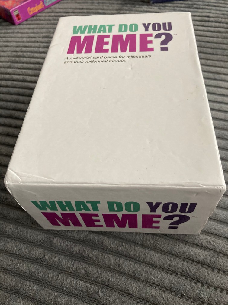 What Do You Meme – Meme kaartspel – Memes - Hét Spel voor Feestjes! Engelse versie.
