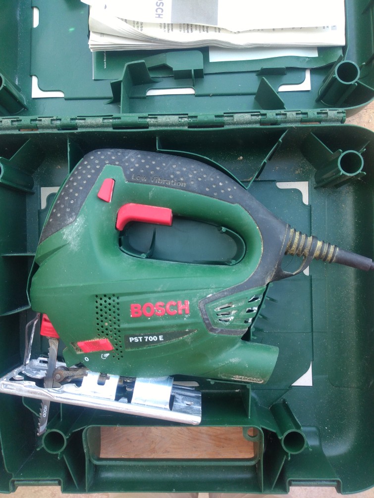 Coupeerzaag Bosch 500W