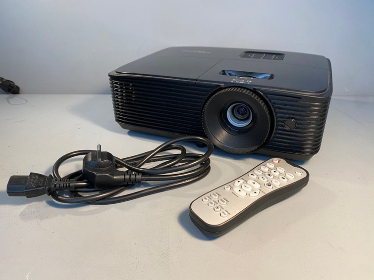 Beamer 1080p hdmi
