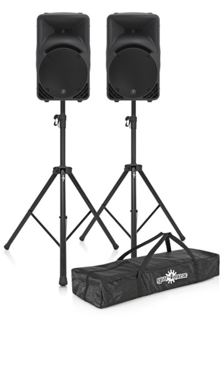 Set 2 speakers Mackie SRM450 v3 met staanders.