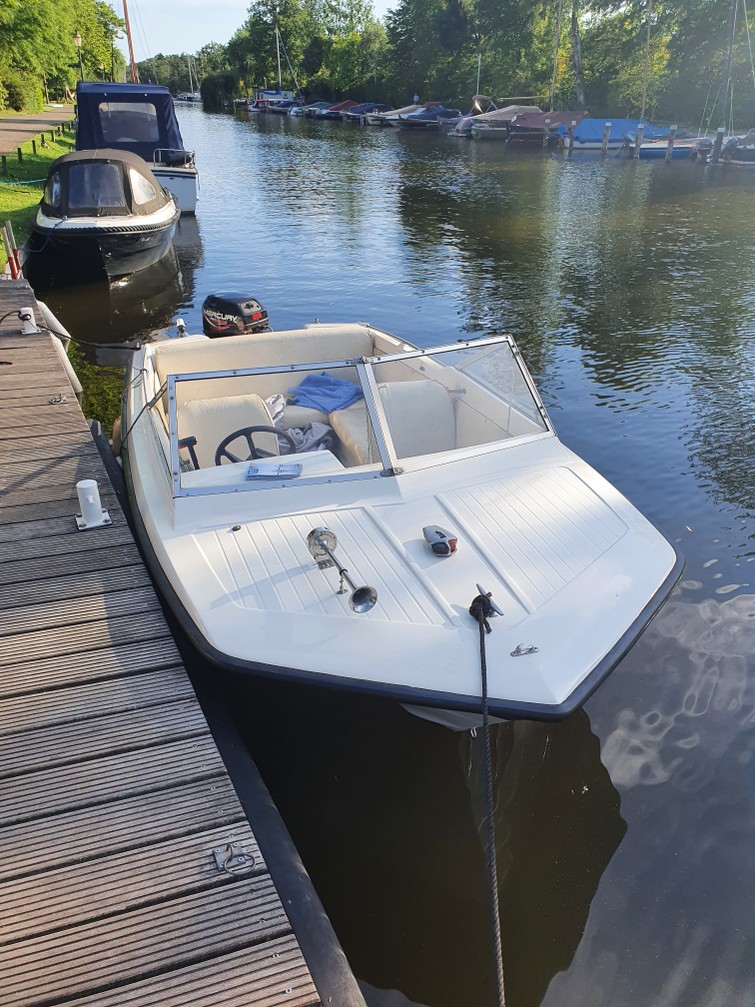 Boot / motorboot / sloep - 105€/3h