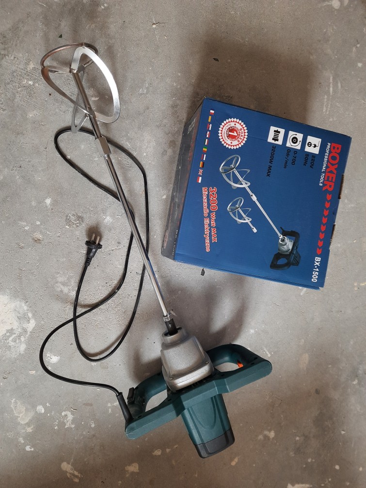Cement menger mixer