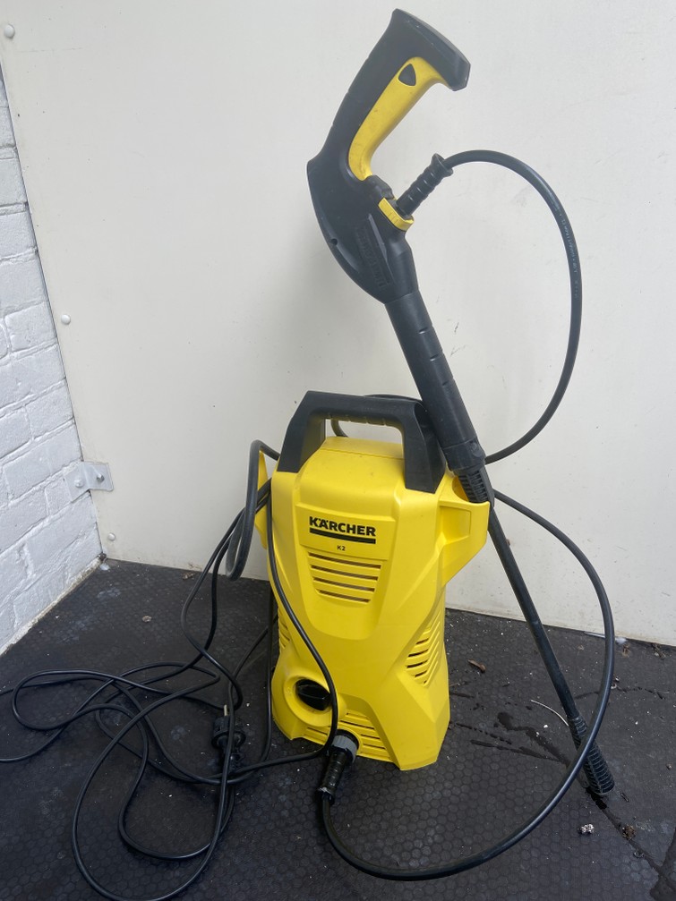 Hogedrukreiniger met slang en adapter / Kärcher K2