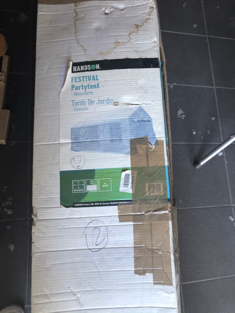 Partytent met zijwanden