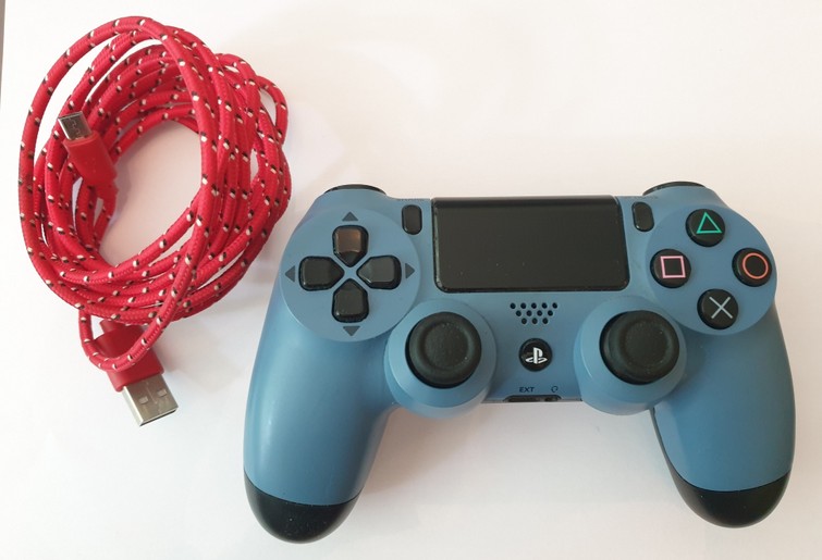 PlayStation 4 controller