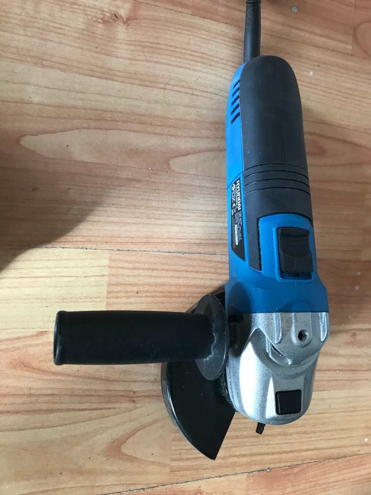 Haakse sljiper 700W