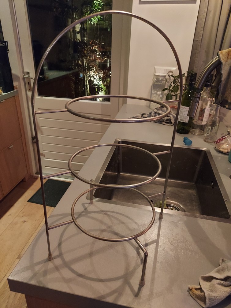 Etagere