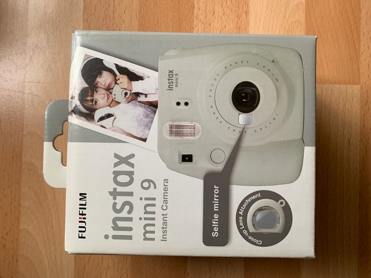 polaroid camera
