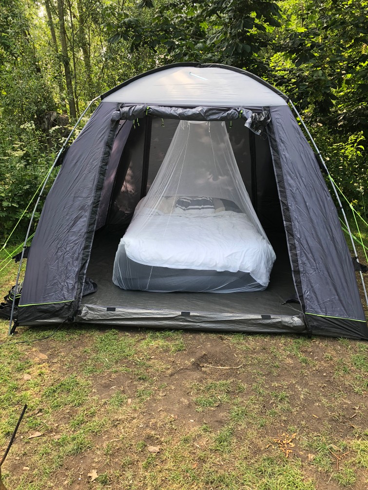 Groot tent te huur