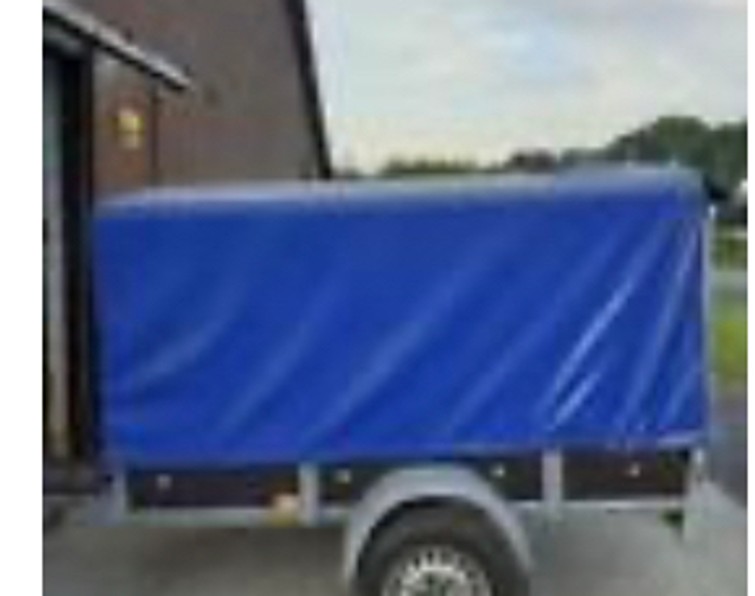 Aanhanger met huif