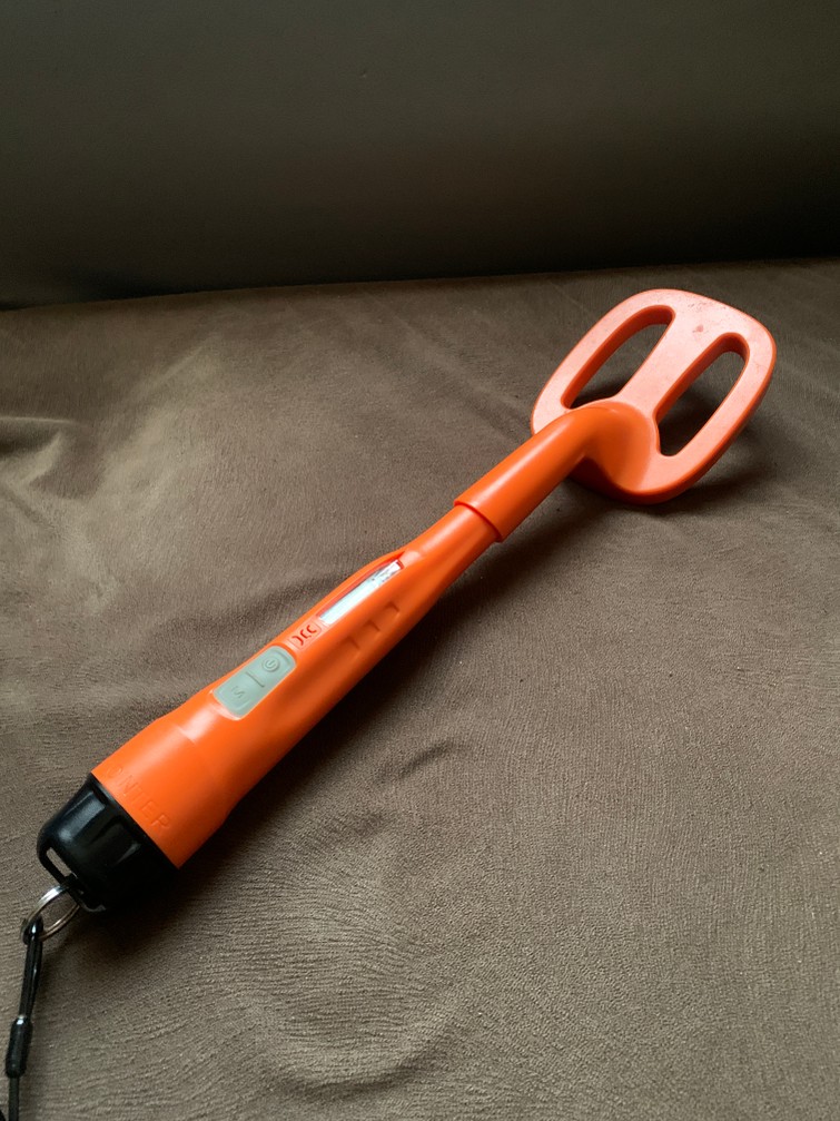 Scuba Quest .metaal detector.. kan zowel water / als op land gebruikt worden