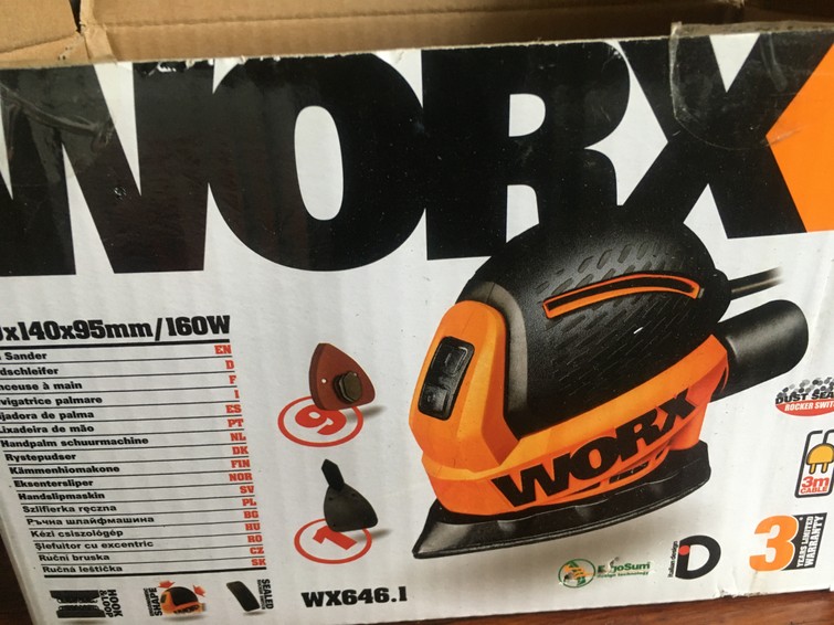 Vlakschuurmachine van worx